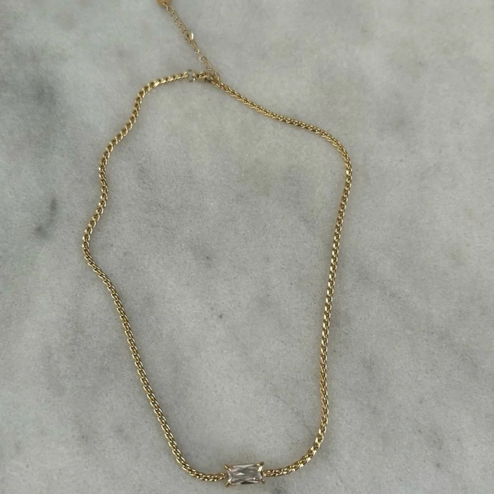 Gold Princess Crystal Chain Link Necklace Brand New - Picture 3 of 5